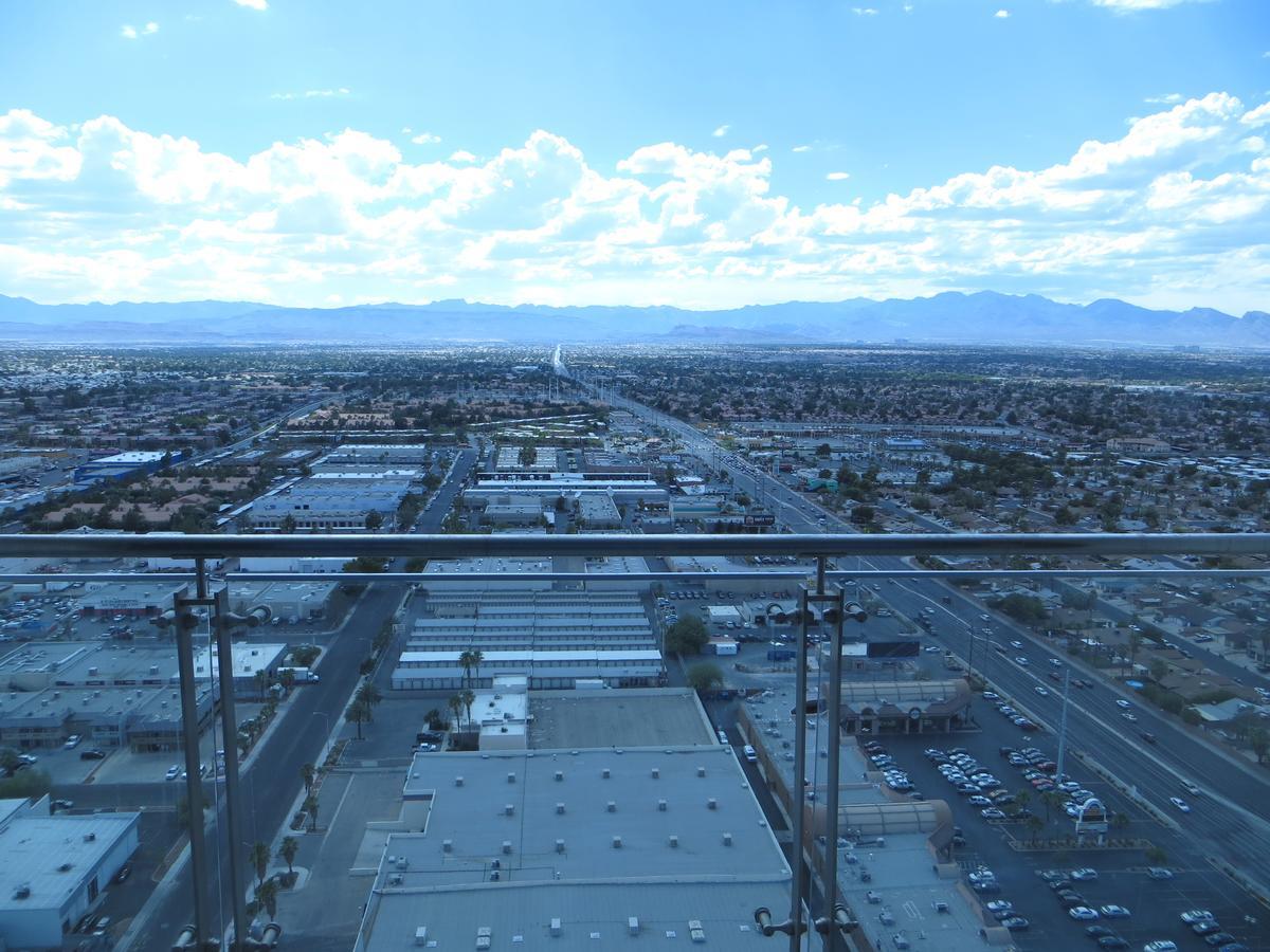 Palms Place 33Rd Floor With Mountains Views Aparthotel Las Vegas Exterior photo